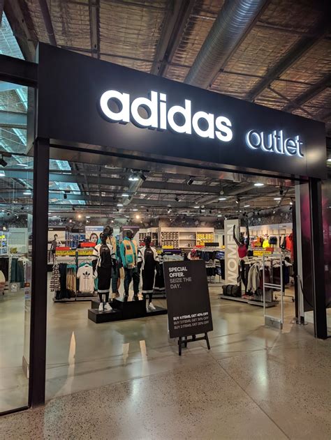 adidas outlet store